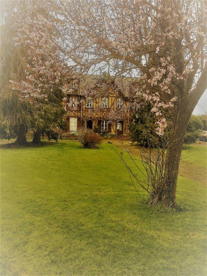 Les Champs Rabats Bed & Breakfast Villers-sur-Mer Bagian luar foto